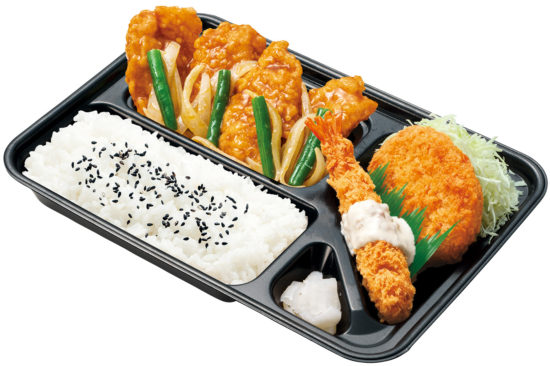 スペシャルカレーチキン竜田弁当の画像
